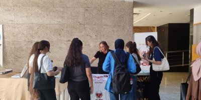 Terör polisi üniversite öğrencilerine terör tuzağını anlattı