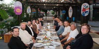 Almanlar, Yumurtalık'a hayran kaldı