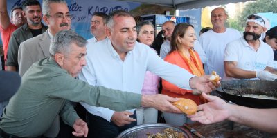 Adana Lezzet Festivali’nde, Başkan Vekili Güngör Geçer stantları gezdi
