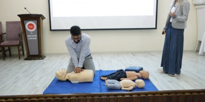 Adana İl Müftülüğü personelleri, ilk yardım eğitimi aldı