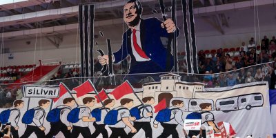 Zeydan Karalar, CHP Adana 39. Olağan İl Kongresi'nin hayırlı olmasını diledi