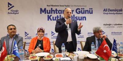 Başkan Ali Demirçalı, muhtarlarla bir araya geldi