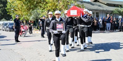 Yangında ölen polis memuru Adana’da toprağa verildi