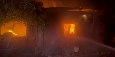 Yangından dönen itfaiye personeli kazada yaralandı