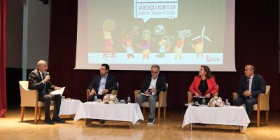 Adana’da “Her Çocuğun Hakkı Paneli"nde sorunlar konuşuldu