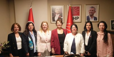 CHP Kadın Kolları Adana’da, dayanışma rüzgarı estirdi