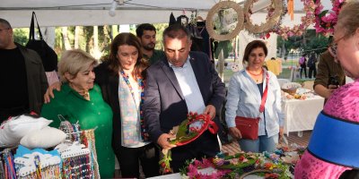 Adana'da Kadın Emeği Pazarı kuruldu