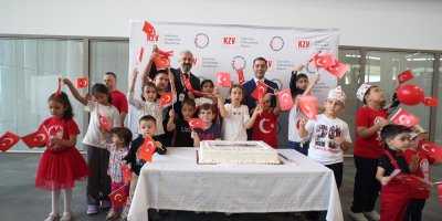 Çukurova Havalimanı’nda Cumhuriyet Bayramı kutlandı