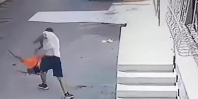 Adana’da bir şahıs, tartıştığı çocuğu yere fırlattı