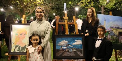 Küçük yeteneklerin, büyük eserleri sergilendi