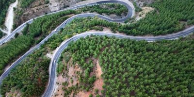 Adana'da 'Dokuzdolambaç Virajları' manzarasıyla mest etti