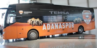 Adanaspor’da mali çöküş derinleşiyor: Takım otobüsü açık artırmaya çıkıyor