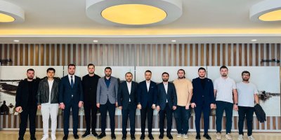 AK Parti Adana Gençlik Kolları’ndan gençlik zirvesi: “Geleceği Gençlerle İnşa Edeceğiz”