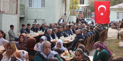 Şehit Deniz Teğmen Öz için mevlit okutuldu