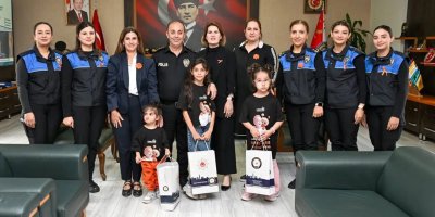 Adana Emniyeti’nden lösemili çocuklara yürek ısıtan ziyaret