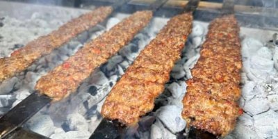 Adana kebabı, Türkiye’nin en çok akla gelen lezzetleri arasında üçüncü oldu
