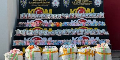 Adana’da 2 bin 605 gümrük kaçağı "Labubu" oyuncak ele geçirildi