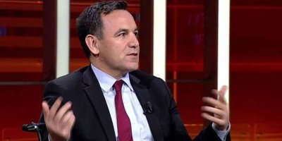 Gazeteci Deniz Zeyrek; 4 bine yakın sayfada Karalar’ın isminin hiç geçmediğini gördüm.