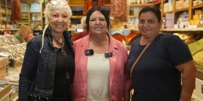 Başkan Vekili Akkan, Yenibaraj Mahallesi'nde vatandaş ve esnafla buluştu