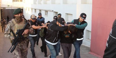 Yurtdışına kaçacaklardı: ‘Bayğaralar’ çetesinin firarileri ve onlara yardım eden 7 şüpheli tutuklandı