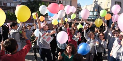 Adana’da "Dünya Çocuk Hakları Günü" renkli etkinliklerle kutlandı