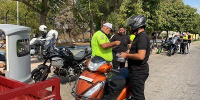 Adana’da kaldırım işgaline ceza yağdı: 56 motosiklet sürücüsüne 121 bin lira ceza