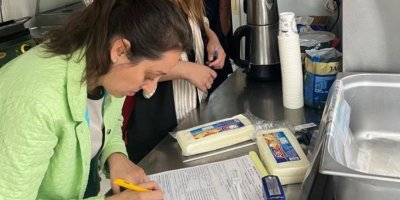 Adana'da gıda işletmelerinde denetim: 66 milyon lira ceza kesildi, 18 iş yeri kapatıldı