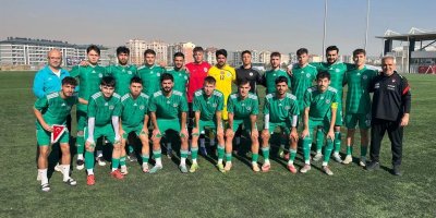 "ÇÜ Futbol Takımı" Ünilig’de Süper Lig yolunu açtı