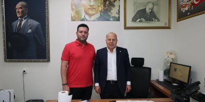 Demirçalı’dan yol atağı: “Yüreğir için koordinasyonu güçlendiriyoruz”