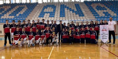Şehit Ahmet Mehmet Oruç Spor Lisesi hentbolda Adana şampiyonu oldu