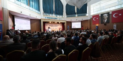 Yüreğir’de “Konut Hakkı ve Sürdürülebilir Dönüşüm” Paneli