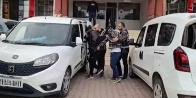 İmamoğlu’nda otomobilden 1062 uyuşturucu hap çıktı
