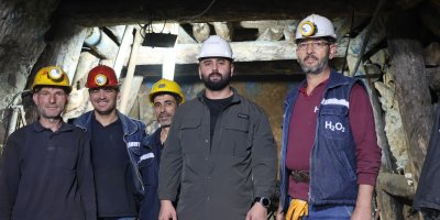 Yerin 700 metre altında zorlu mücadele: Karanlıklar içinde hem kendilerinin hem de ülkenin geleceği için mesai yapıyorlar