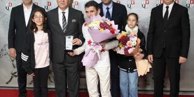 Halis Karataş’ın birinciliğinde ödüller MHP İl Başkanı Kanlı’dan