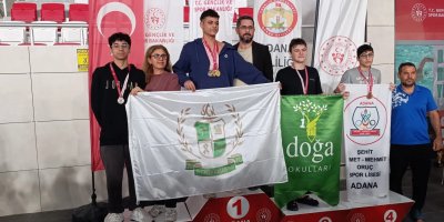 Okul sporları yüzme il birinciliği nefes kesti