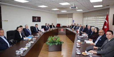 Kazakistan heyeti, Adana Sanayi Odası’nda iş birliği fırsatlarını görüştü