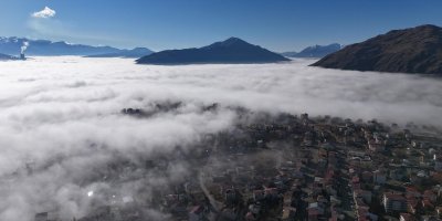 Sis kartpostallık görüntüler oluşturdu