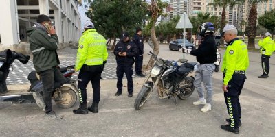 Adana'da motosiklet denetimi: 623 bin TL ceza kesildi