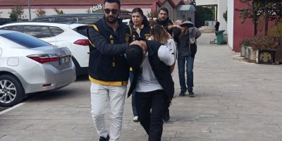 Sevgilisinin eski erkek arkadaşını öldürdü: Balkondan balkona atlayıp kaçmak istedi