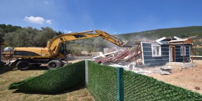 Adana’da kaçak yapıya sert müdahale: Sarıçam ve Yüreğir’de mühürleme başladı