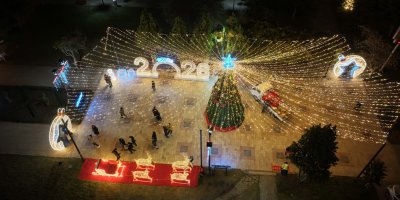 Adana’da 10 noktada yeni yıl ışıklandırması ile renkli görüntüler oluştu