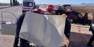 Ceyhan’da trafik kazası: 2 kişi yaralandı