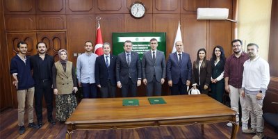 ÇÜ ile Yüreğir Kaymakamlığı’ndan okullara renk katacak iş birliği