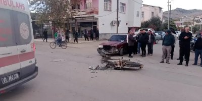 Kozan’da motosiklet ile otomobil çarpıştı: 1 kişi yaralandı