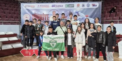 Pozantı Karate Takımı Hatay’dan 17 madalyayla döndü