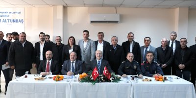 Vali Köşger’den Seyhan’da yoğun ziyaret programı