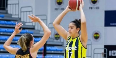 Adanalı basketbolcu Fenerbahçe'de harikalar yaratıyor!
