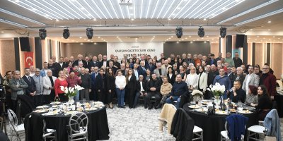 Sarıçam Belediye Başkanı Bilal Uludağ’dan gazeteciler onuruna yemek