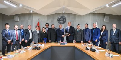 Radyo ve televizyon yayıncılarından Bakan Ersoy’a ziyaret