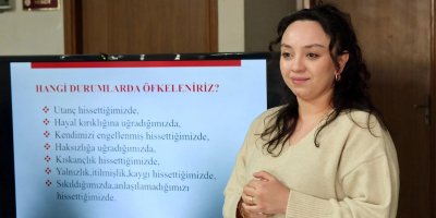 Adana’da otobüs şoförlerine psikolojik destek ve eğitim hamlesi